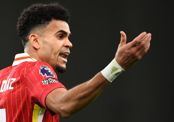 Reporter: Diaz will tell the Reds that if they stay with a salary increase, they will leave, and Barcelona and Bayern will give them three times their salary