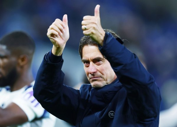 Telegraph: Tottenham will give Frank his time despite criticism of his tactics